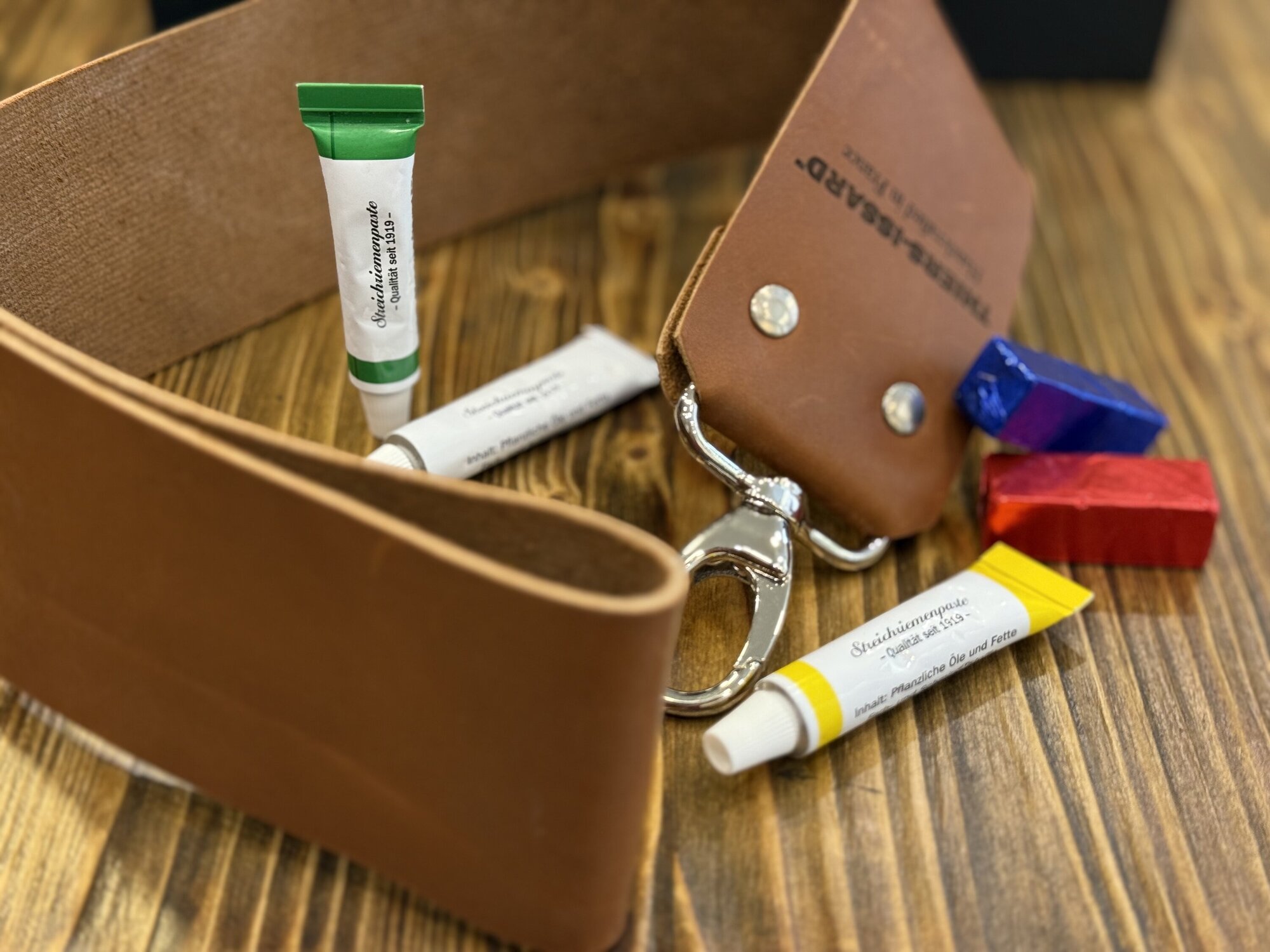 Пасты для опасных бритв и ремней: правим правильно